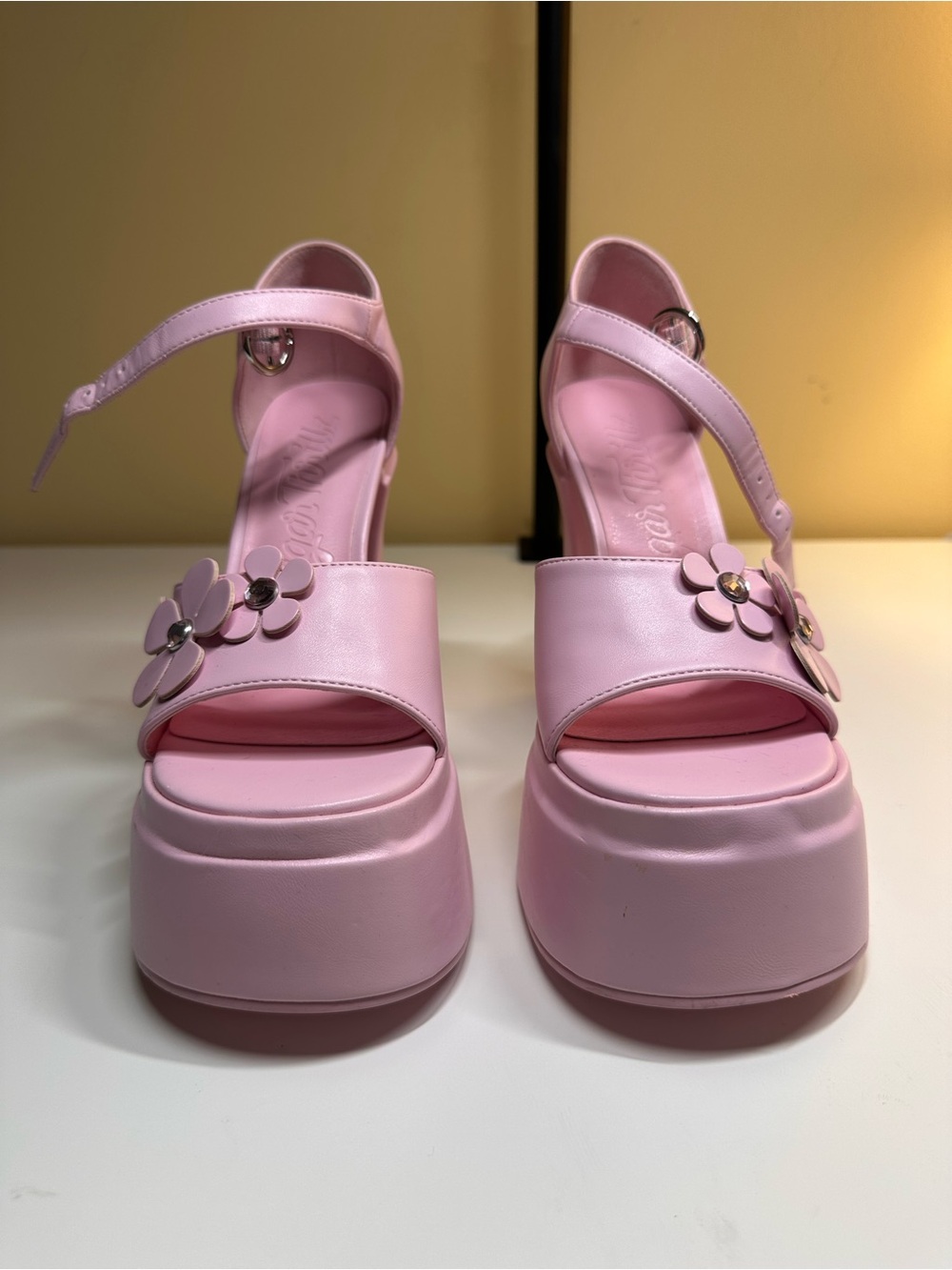 Sugar Thrillz Pastel Pink Floral Platform Sandals